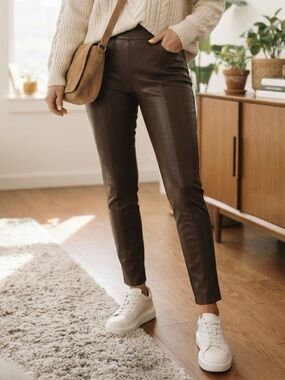 Ambiance Apparel Brown Faux Leather Leggings Fleece Lined Pants Edgy Chic Moto L